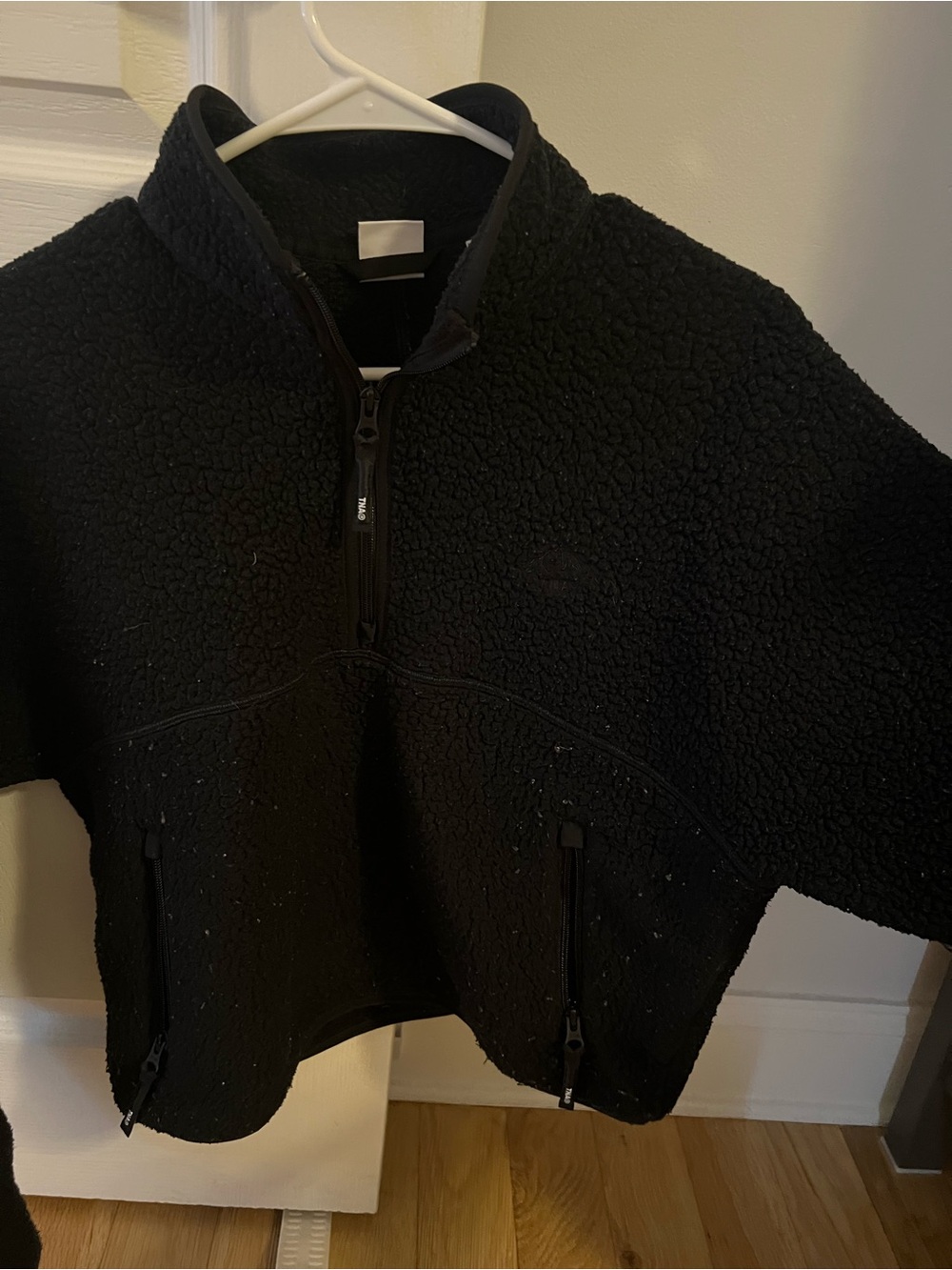 Aritzia Black Sherpa V-Neck Half-Zip Sweater